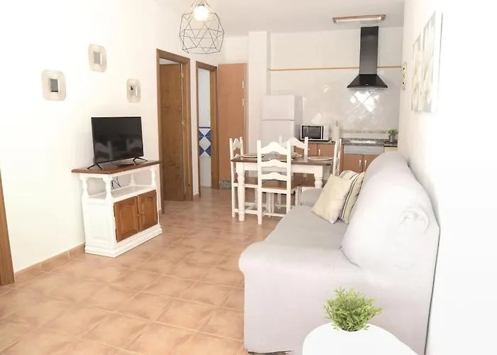 Apartamento Elena - Sólo Familias Y Parejas